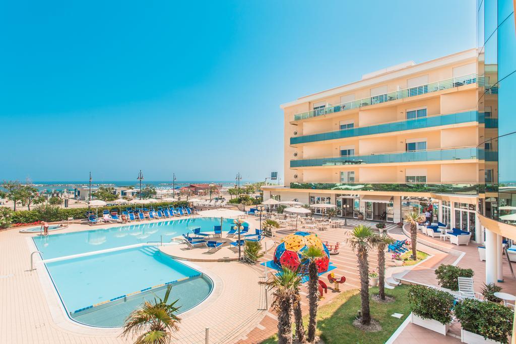 Hotel Valverde & Residenza Cesenatico Εξωτερικό φωτογραφία